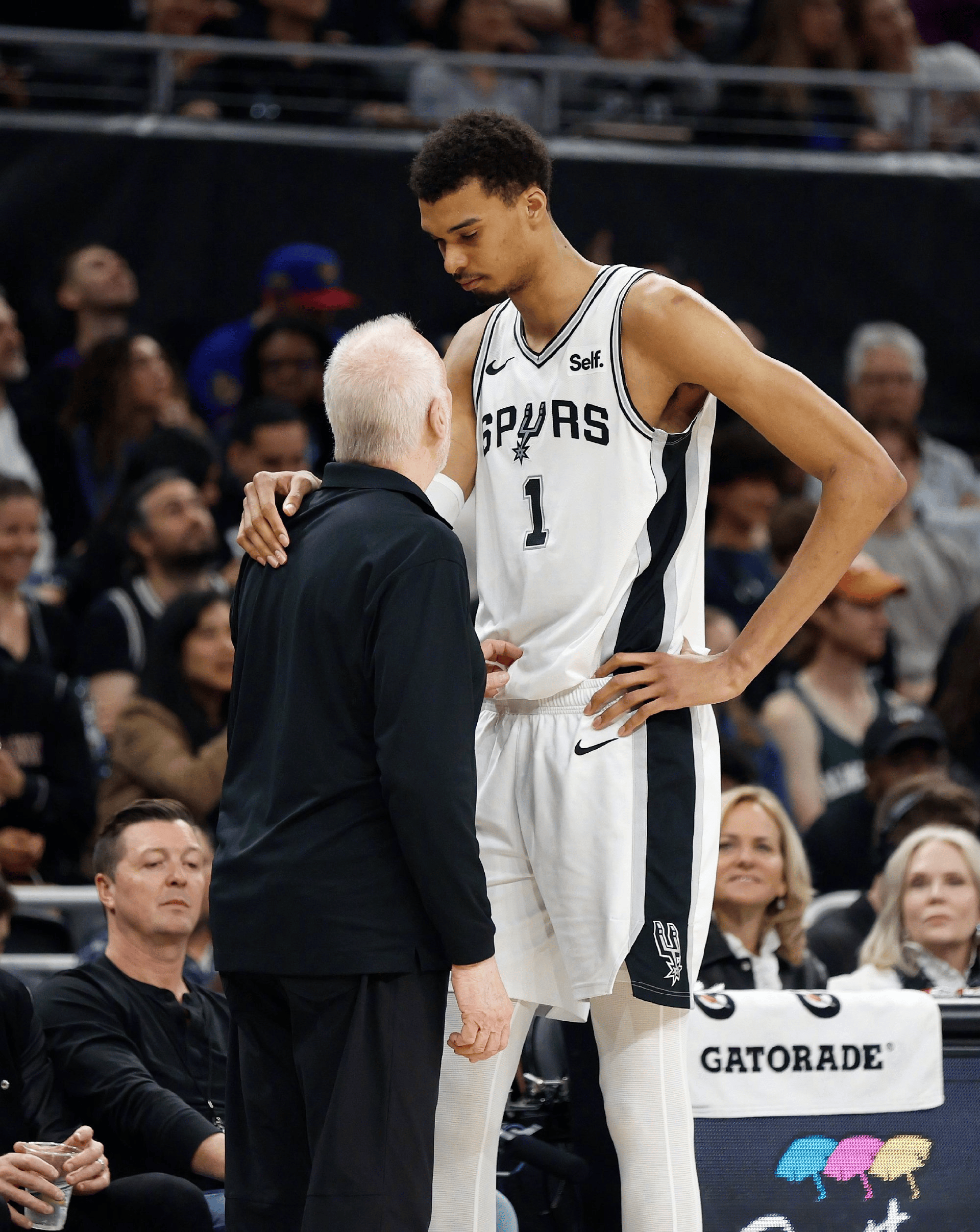 包含冲刺阶段圣安东尼奥马刺主帅复盘：意甲节点到来，更衣室稳定，赛程密集仍需轮换的词条