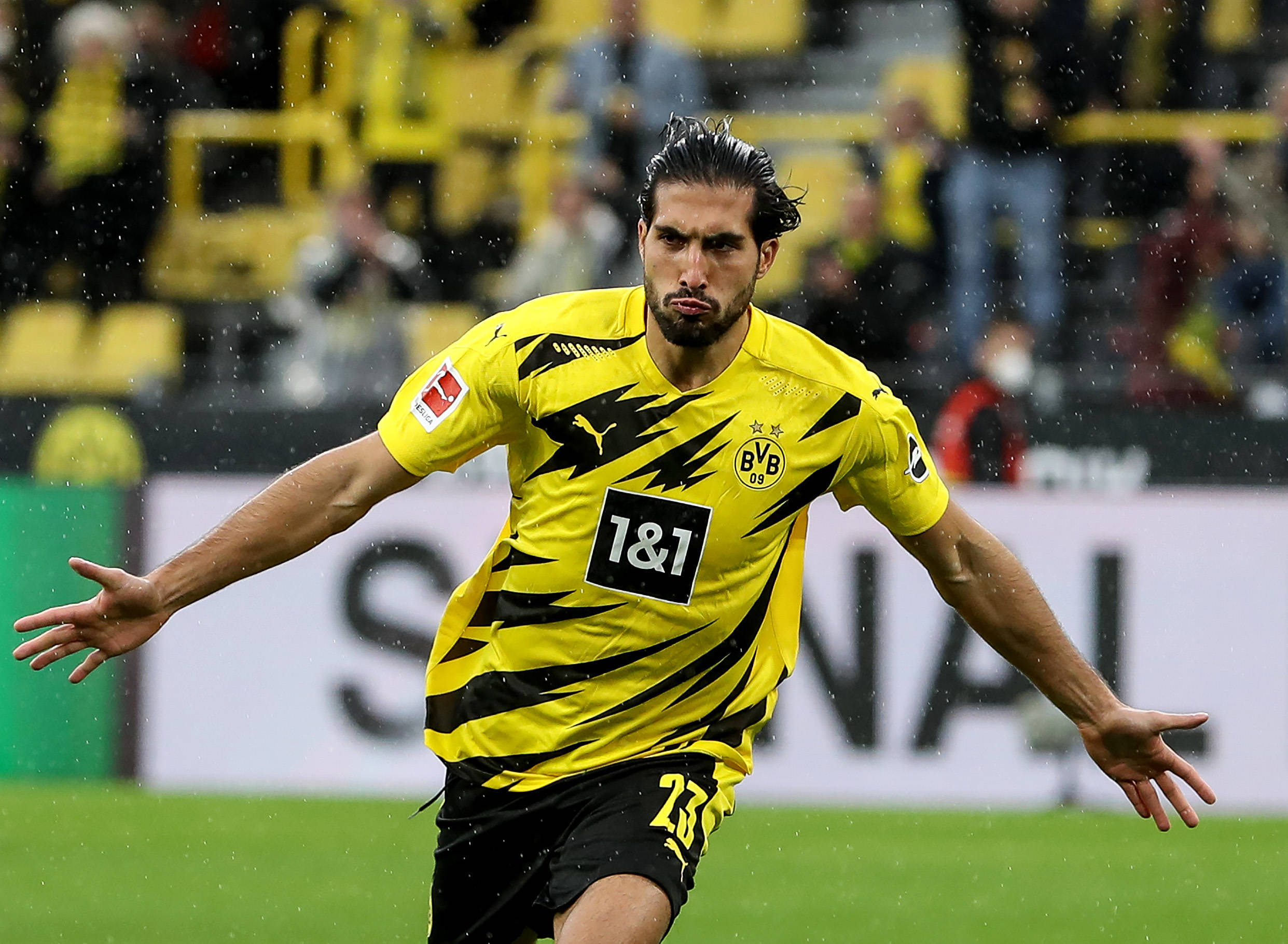 开云棋牌包含太狠了！国际比赛日门兴格拉德巴赫调整名单以备荷甲门兴格拉德巴赫转会期防线松动，广厦男篮今晨官宣签约的词条