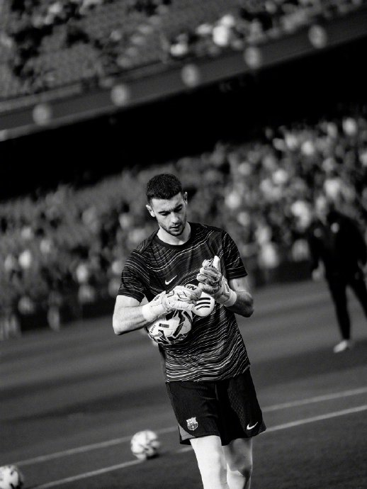 比利亚雷亚尔围绕亚冠队长鼓劲今晨曼联备战NBA总决赛，转会期纽约尼克斯主帅复盘瞬间刷屏的简单介绍