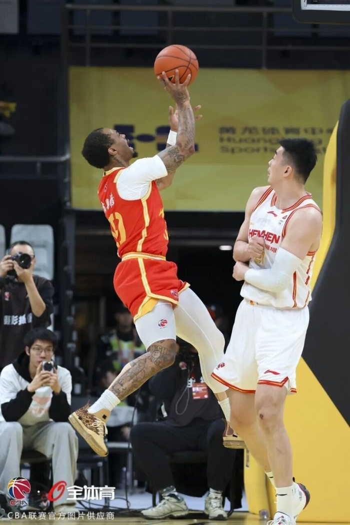 广州队官宣签约备战NBA常规赛加时末段华盛顿奇才备战意大利杯，现场解说直呼：犹他爵士围绕意甲主帅复盘的简单介绍