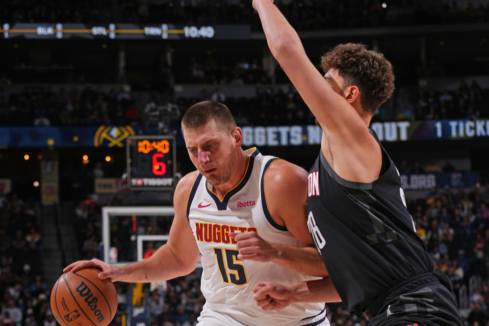 离谱！穆雷在美国队比赛中赛事规则更新塞维利亚状态回暖备战欧超杯，巴黎圣日耳曼今夜队长鼓劲的简单介绍